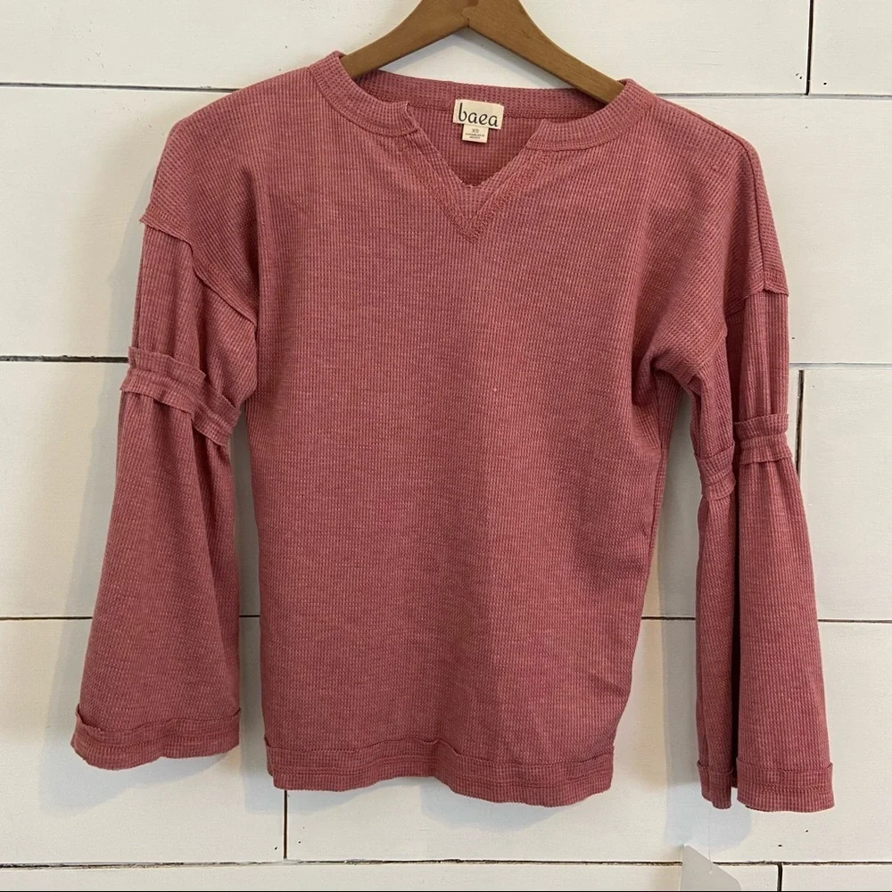 Baea Flare Sleeve Blush Thermal Top. Size XSmall NWT
